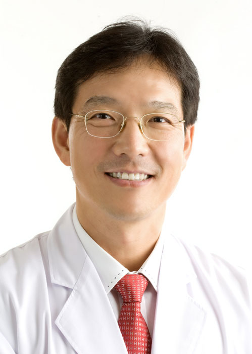 제일병원, 이지함피부과 함익병 원장 영입