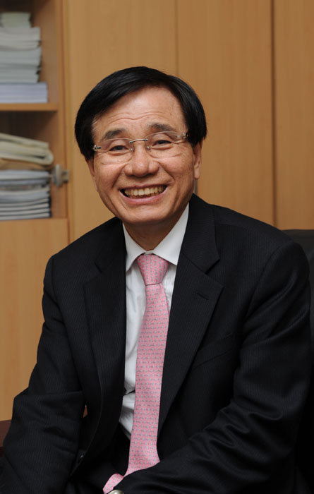 연세의학대상,학술 노재윤, 봉사 이봉식 교수
