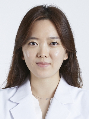 김수영 교수