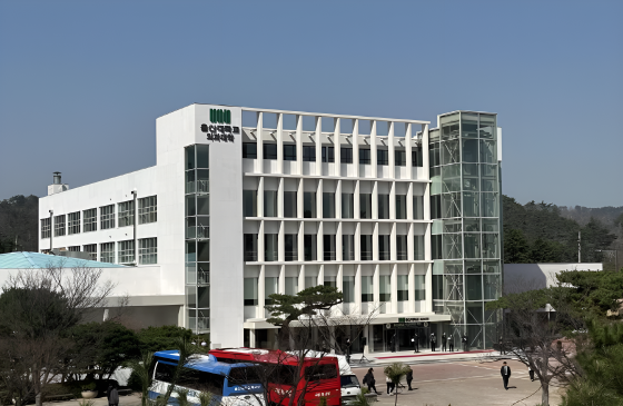                                                           아산의학관 전경